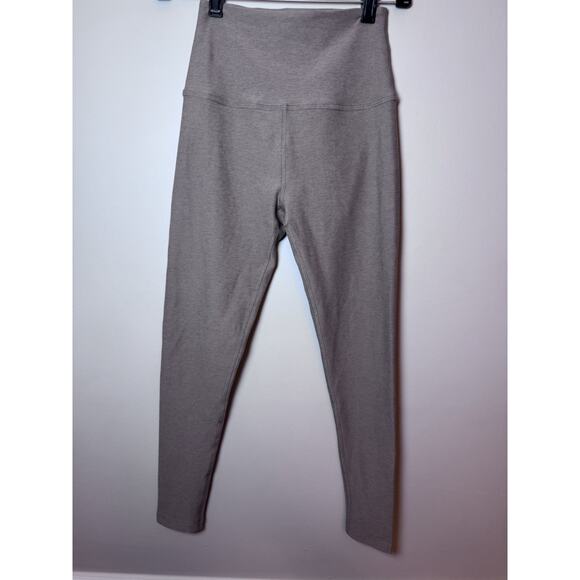 Beyond Yoga Women's High Waisted Birch Heather Cropped Leggings Sz Small $99 NEW - Picture 5 of 11